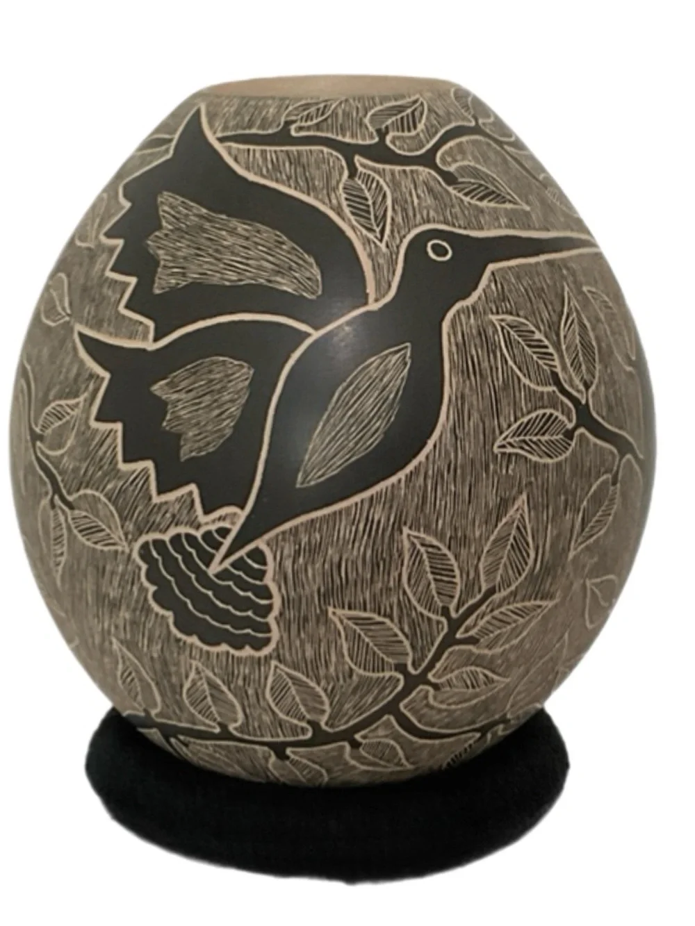 Mata Ortiz Sgraffito Olla / Pot / Vase - Signed by Lorenza de Quezada